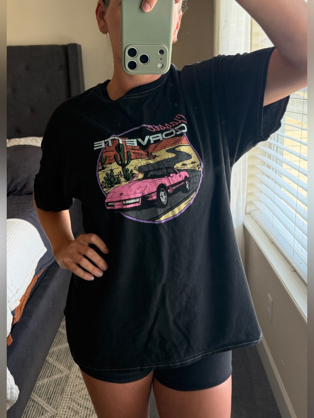 🔥 GM Official Classic Corvette Pink Graphic Tee Contrast Stitch Black